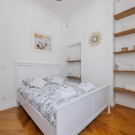 Charming 2 Bdr 4p - Marais Appartamento